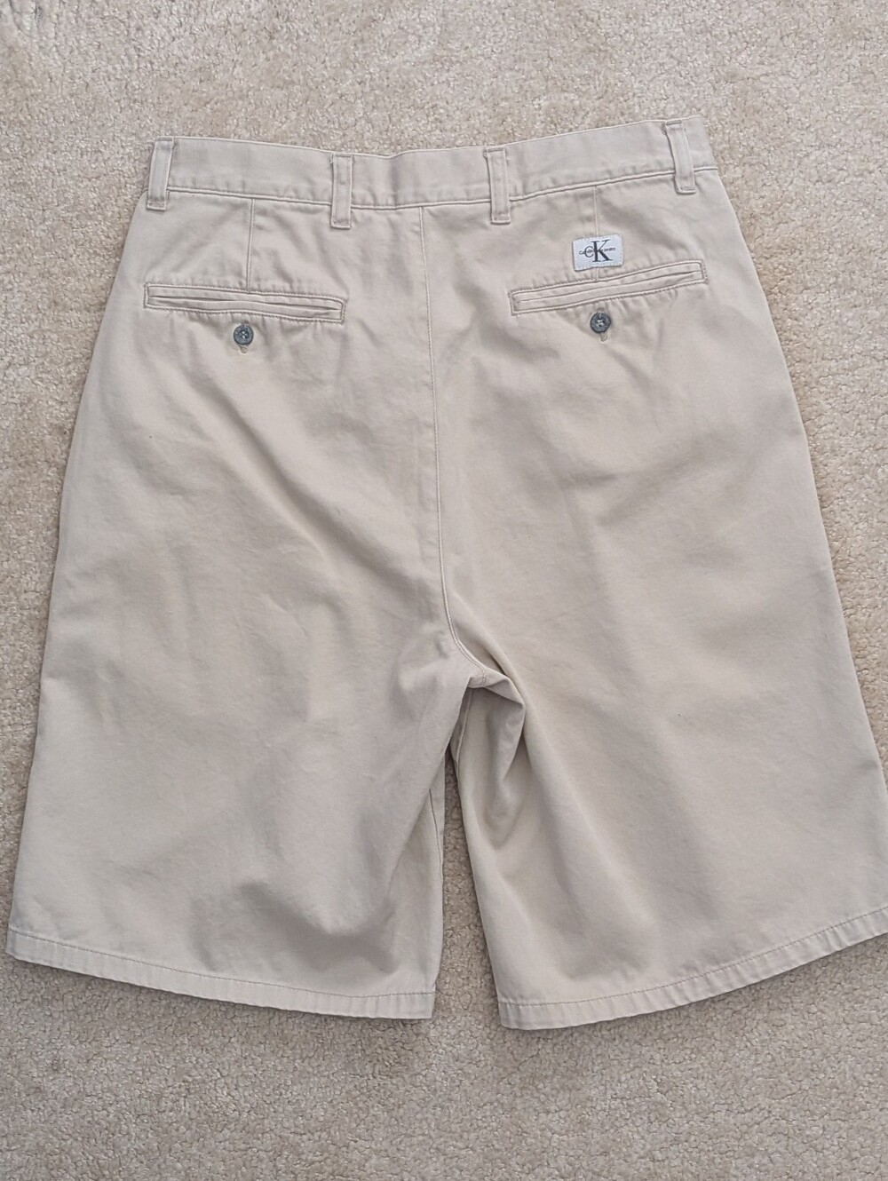 Calvin Klein shorts 30 - Picture 2 of 8
